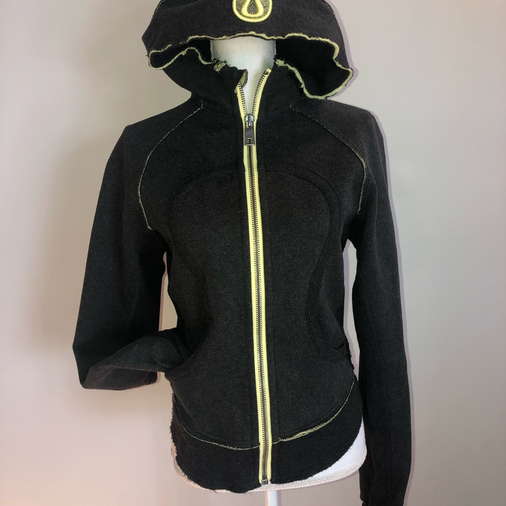 Lululemon - Picture 2 of 3
